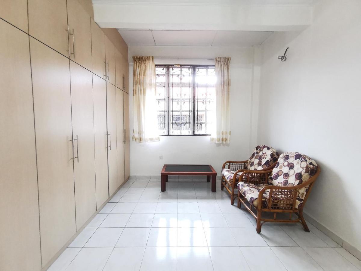 Jen Pd Homestay - Unique, Antique House No Wifi Port Dickson Exterior foto