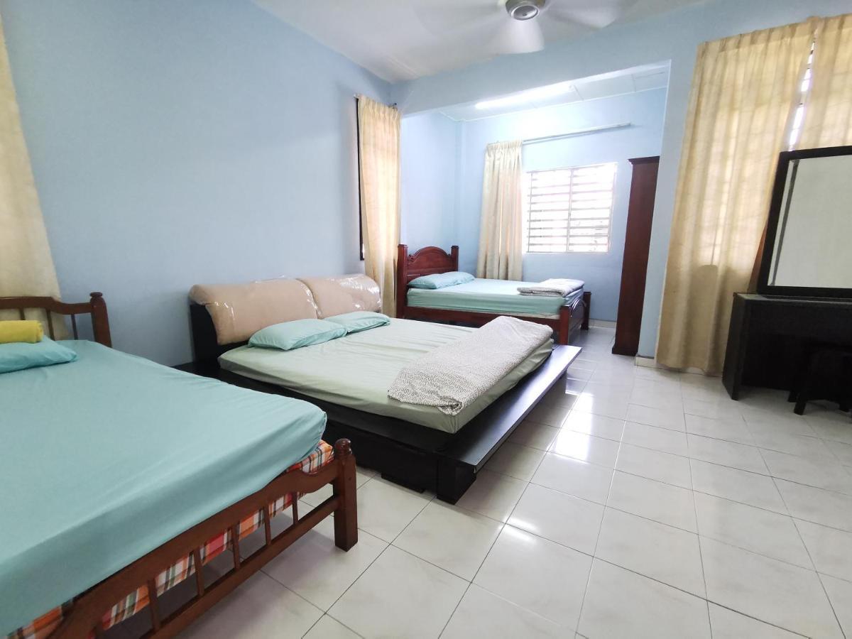 Jen Pd Homestay - Unique, Antique House No Wifi Port Dickson Exterior foto
